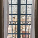 Iz-zebbuga Boutique Żebbuġ