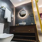 Iz-zebbuga Boutique Żebbuġ