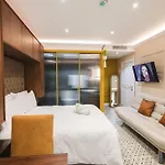 Iz-zebbuga Boutique