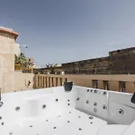 Iz-zebbuga Boutique Aparthotel Żebbuġ