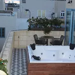 Aparthotel Iz-zebbuga Boutique