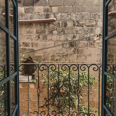 Iz-zebbuga Boutique Apartahotel