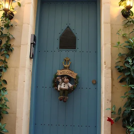 شقة فندقية Iz-zebbuga Boutique