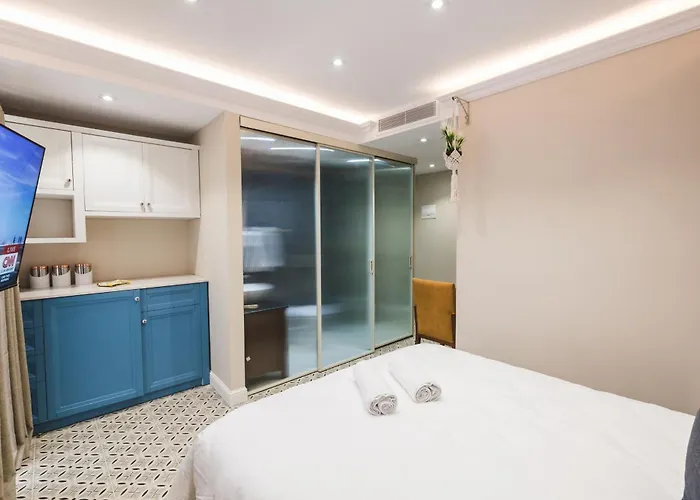 Iz-zebbuga Boutique Zebbug (Southern Region)