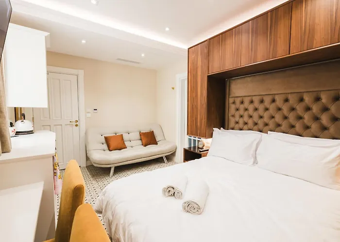 Iz-zebbuga Boutique Aparthotel 3*