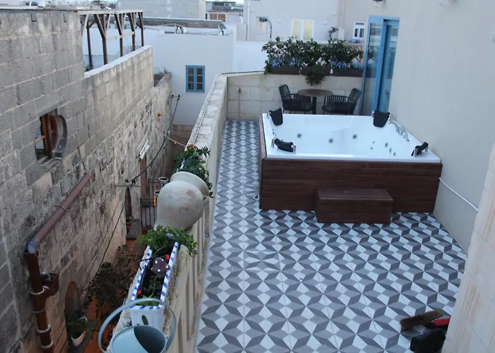 Iz-zebbuga Boutique Aparthotel Żebbuġ